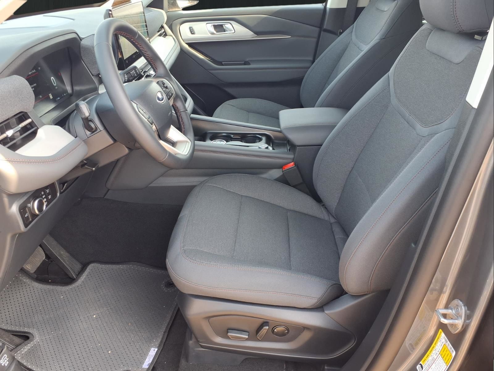 New 2026 Ford Explorer - photo 19