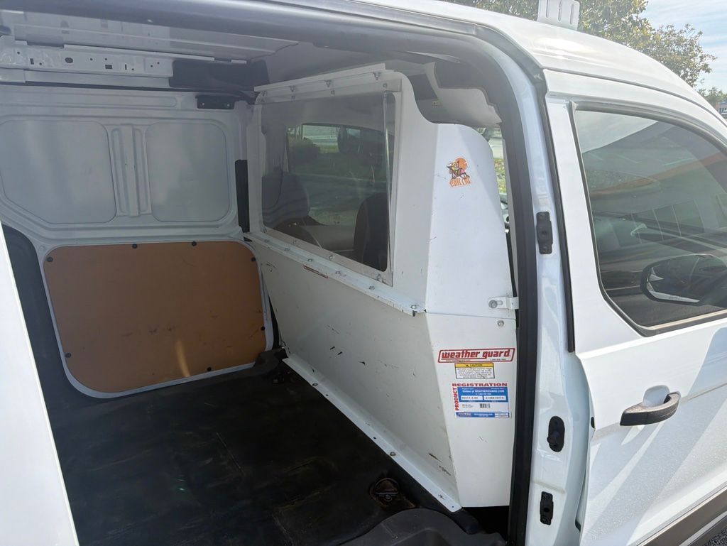 Used 2022 Ford Transit Connect - photo 9