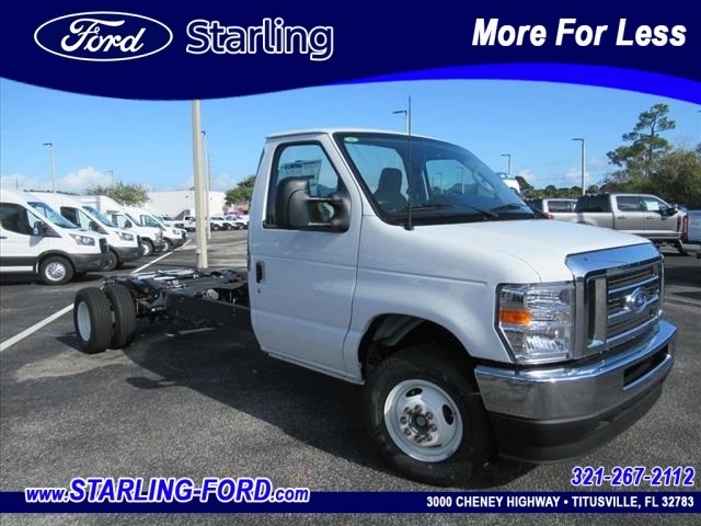 New 2024 Ford E-450 - photo 5
