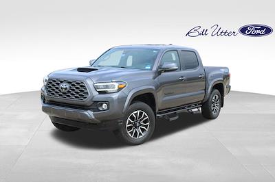Used 2021 Toyota Tacoma - photo 1