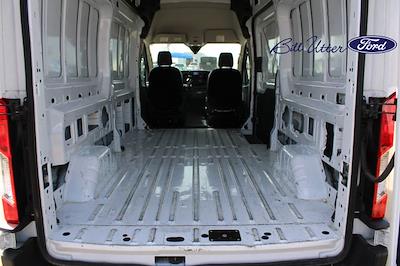Used 2023 Ford Transit 250 - photo 1