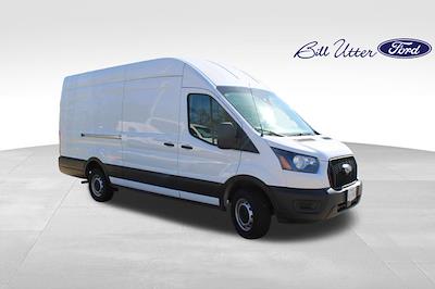 Used 2023 Ford Transit 250 - photo 1