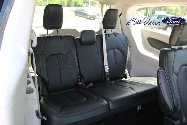 Used 2024 Chrysler Pacifica - photo 5