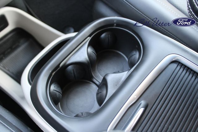 Used 2024 Chrysler Pacifica - photo 8