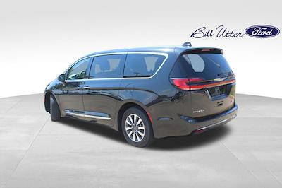 2023 Chrysler Pacifica FWD Minivan for sale #T214083A - photo 2