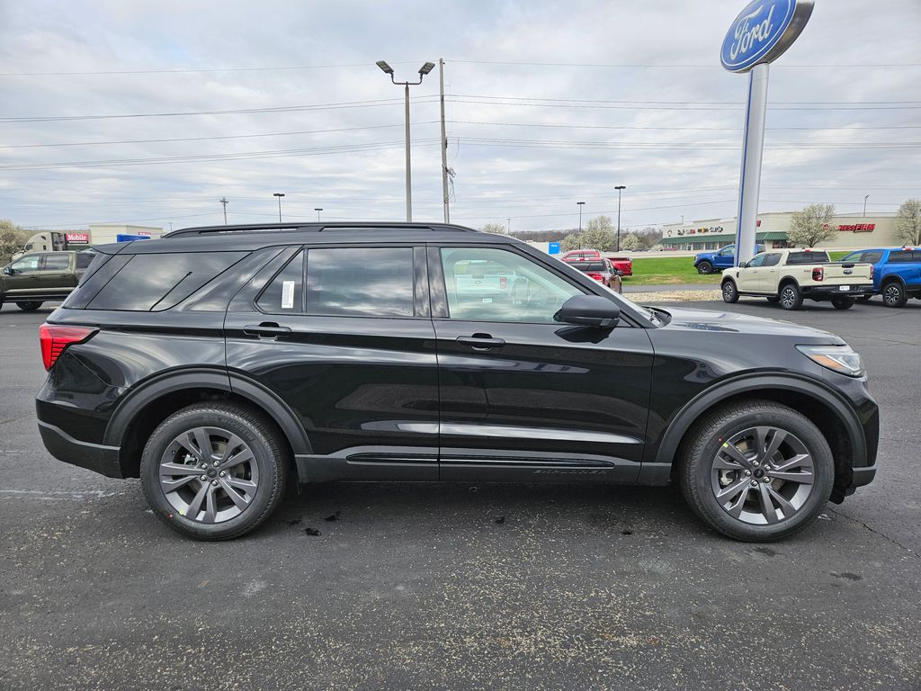 New 2026 Ford Explorer - photo 8