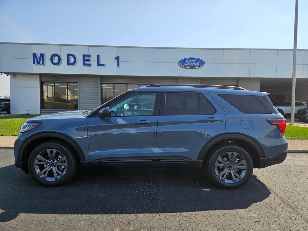 New 2026 Ford Explorer - photo 1