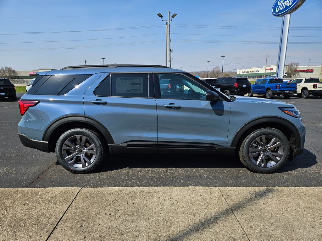 New 2026 Ford Explorer - photo 7