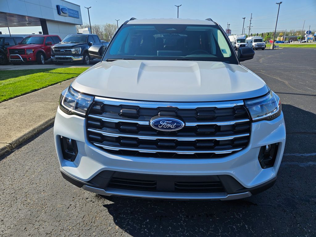 New 2026 Ford Explorer - photo 8