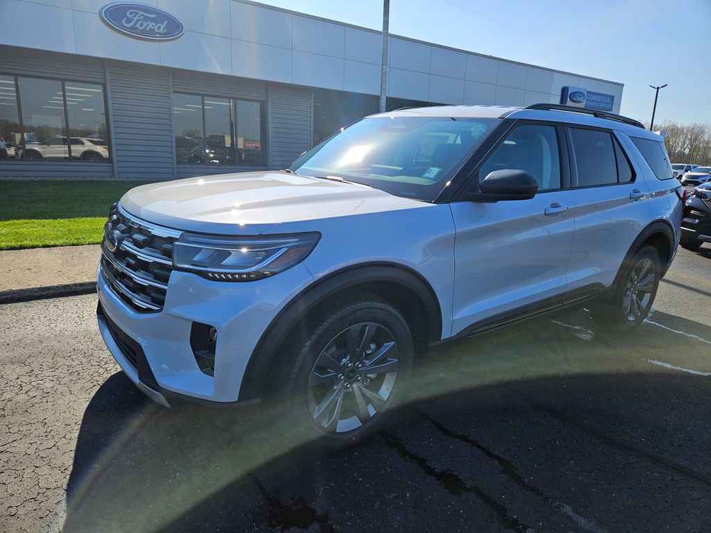 New 2026 Ford Explorer - photo 1