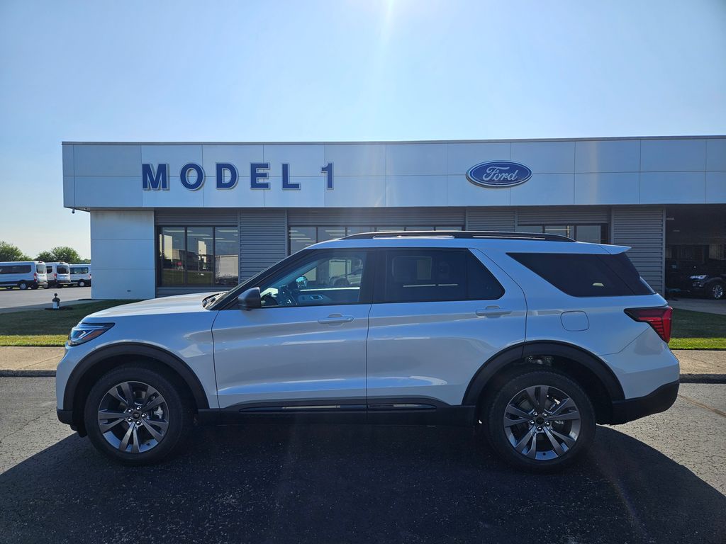 New 2026 Ford Explorer - photo 1