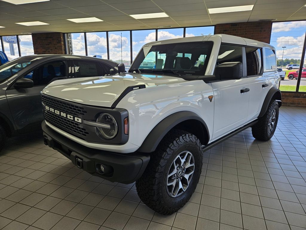 New 2025 Ford Bronco - photo 1