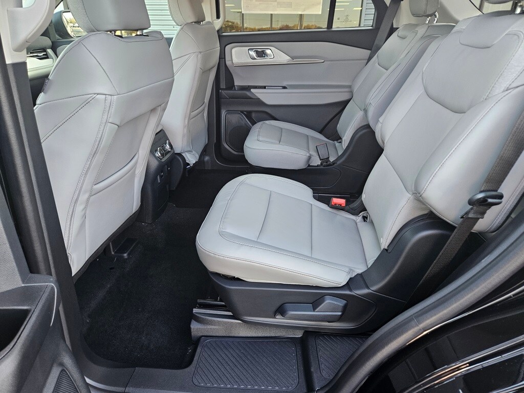 New 2026 Ford Explorer - photo 27