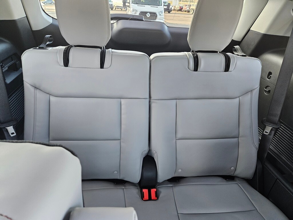 New 2026 Ford Explorer - photo 32