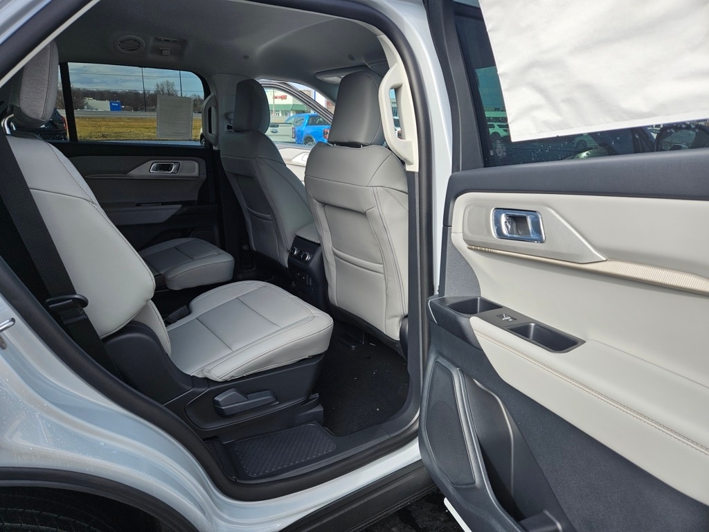 New 2026 Ford Explorer - photo 31