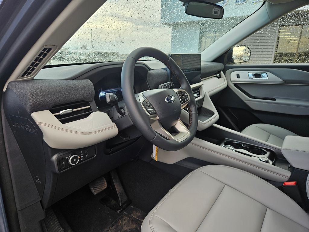 New 2026 Ford Explorer - photo 20