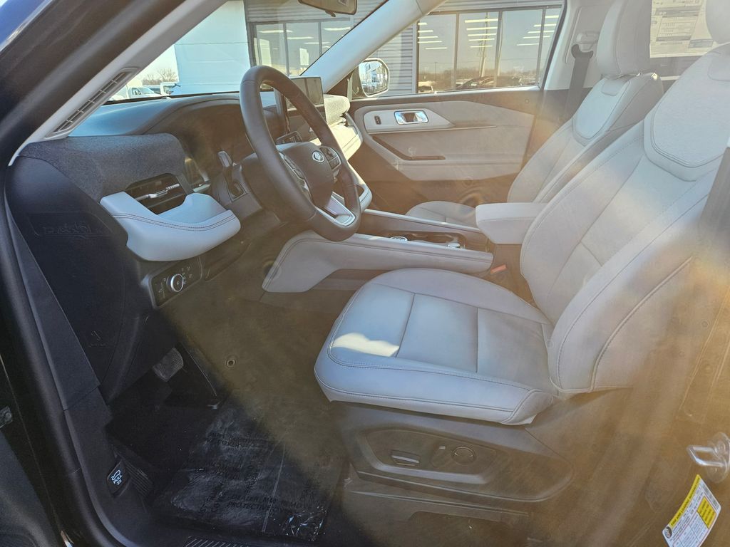 New 2026 Ford Explorer - photo 19
