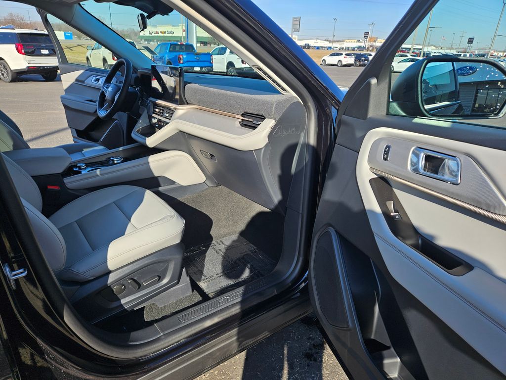 New 2026 Ford Explorer - photo 24