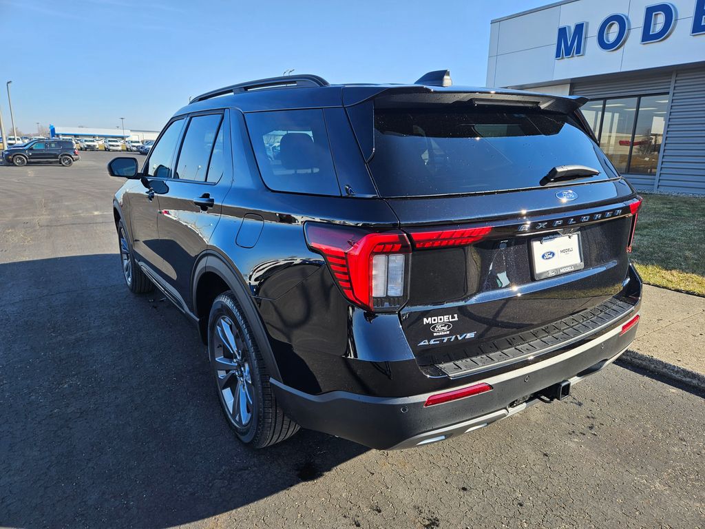 New 2026 Ford Explorer - photo 2
