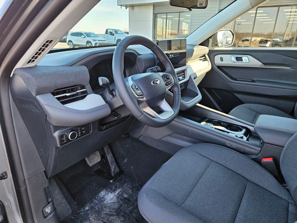 New 2026 Ford Explorer - photo 20