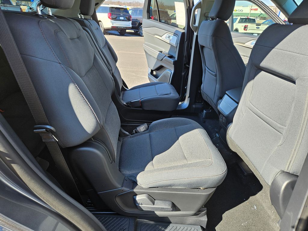 New 2026 Ford Explorer - photo 31