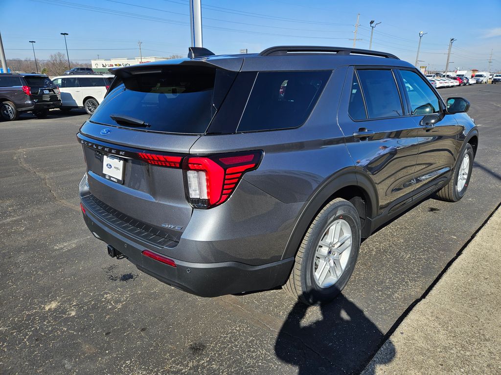 New 2026 Ford Explorer - photo 17