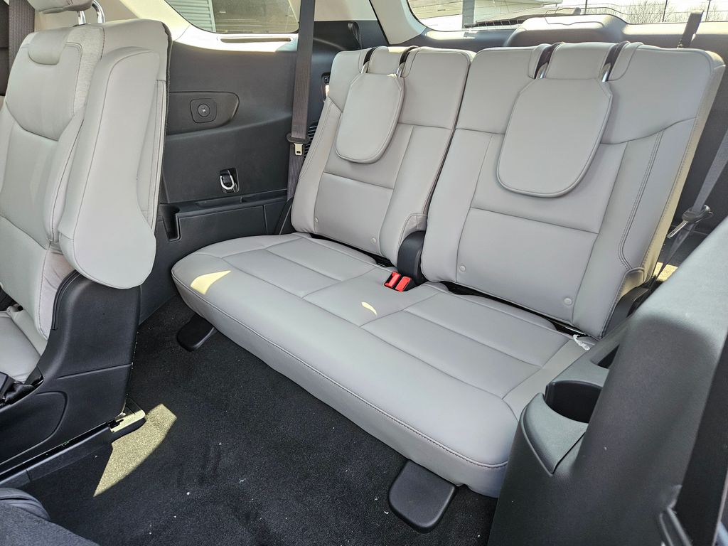 New 2026 Ford Explorer - photo 22