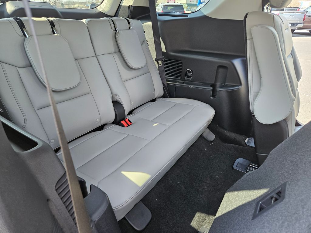 New 2026 Ford Explorer - photo 28