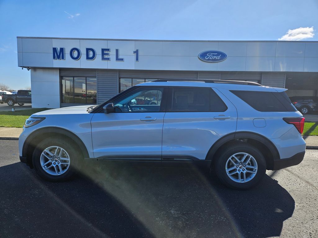 New 2026 Ford Explorer - photo 1