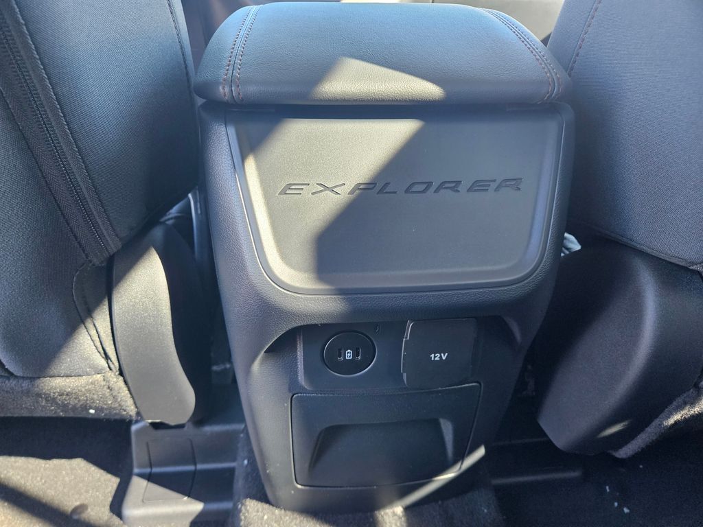 New 2026 Ford Explorer - photo 19