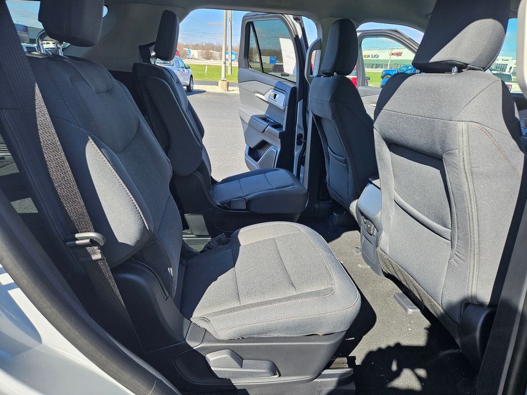 New 2026 Ford Explorer - photo 25