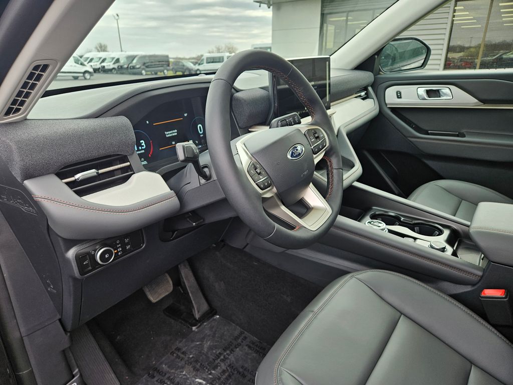 New 2026 Ford Explorer - photo 13