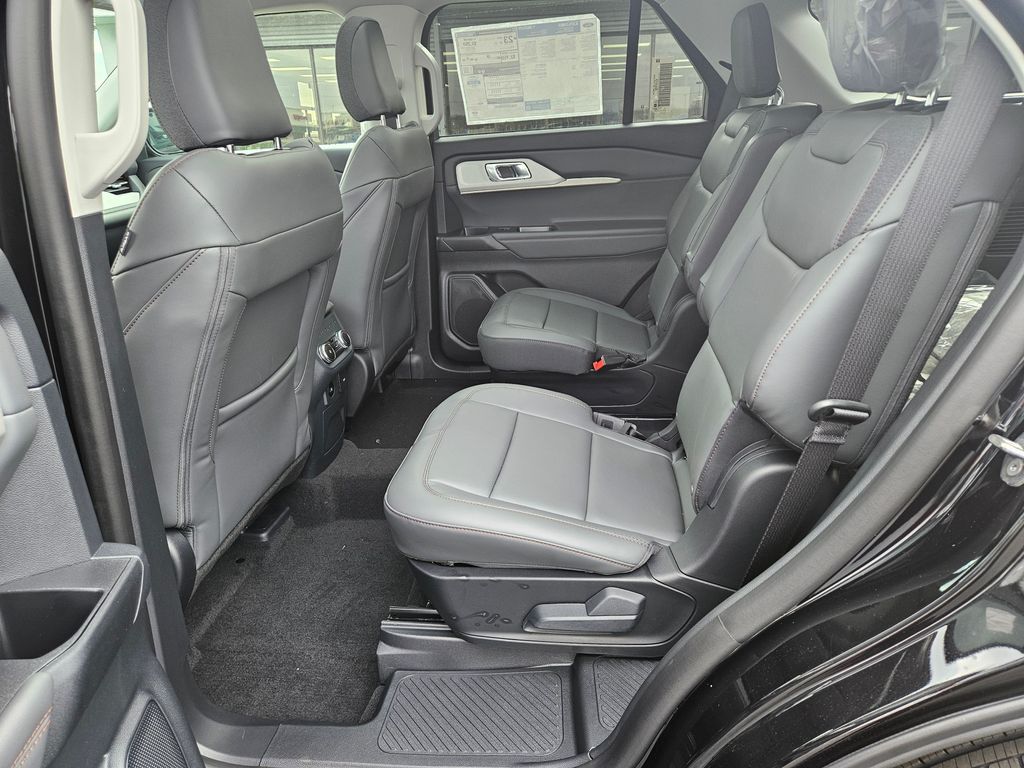 New 2026 Ford Explorer - photo 18