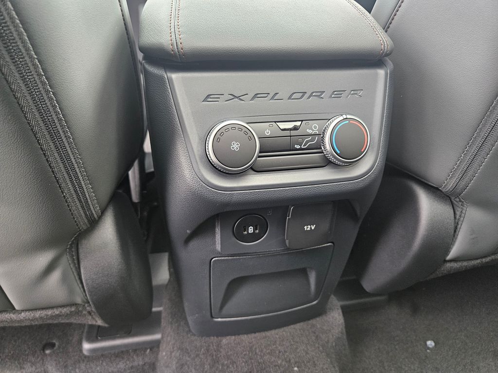 New 2026 Ford Explorer - photo 19