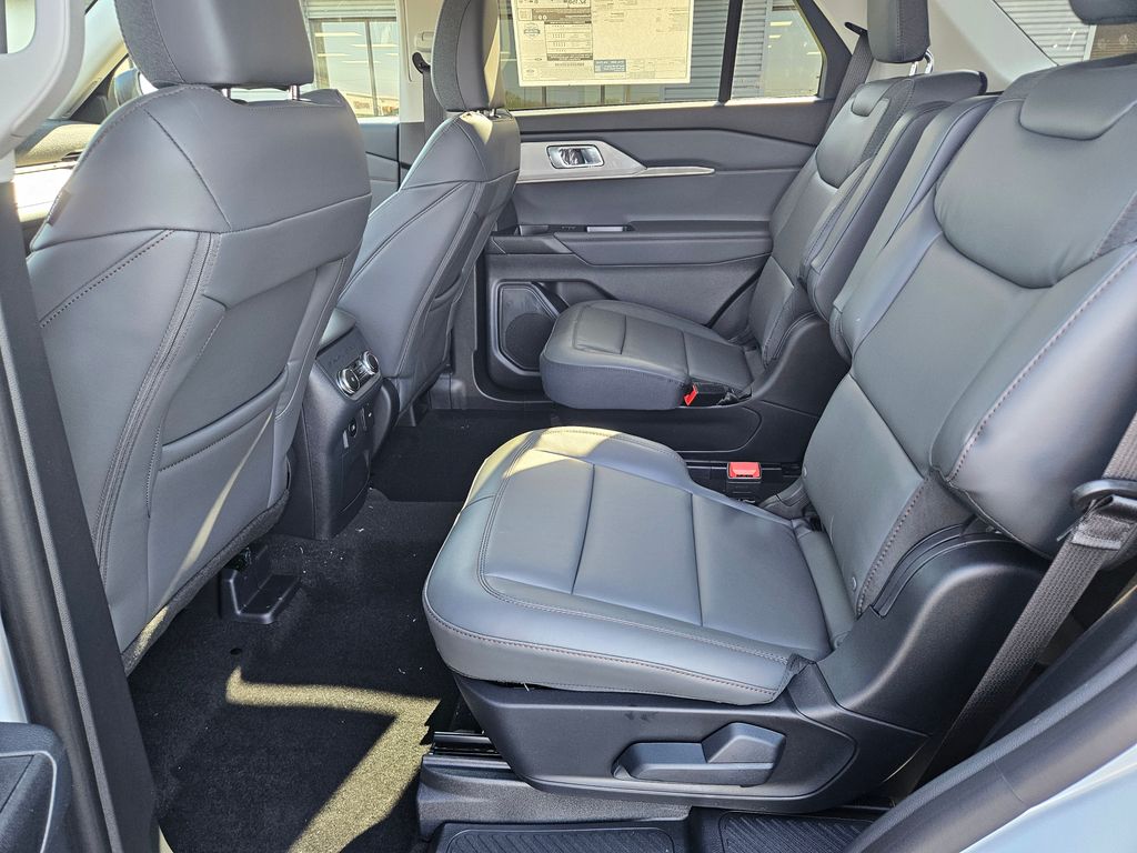 New 2026 Ford Explorer - photo 25