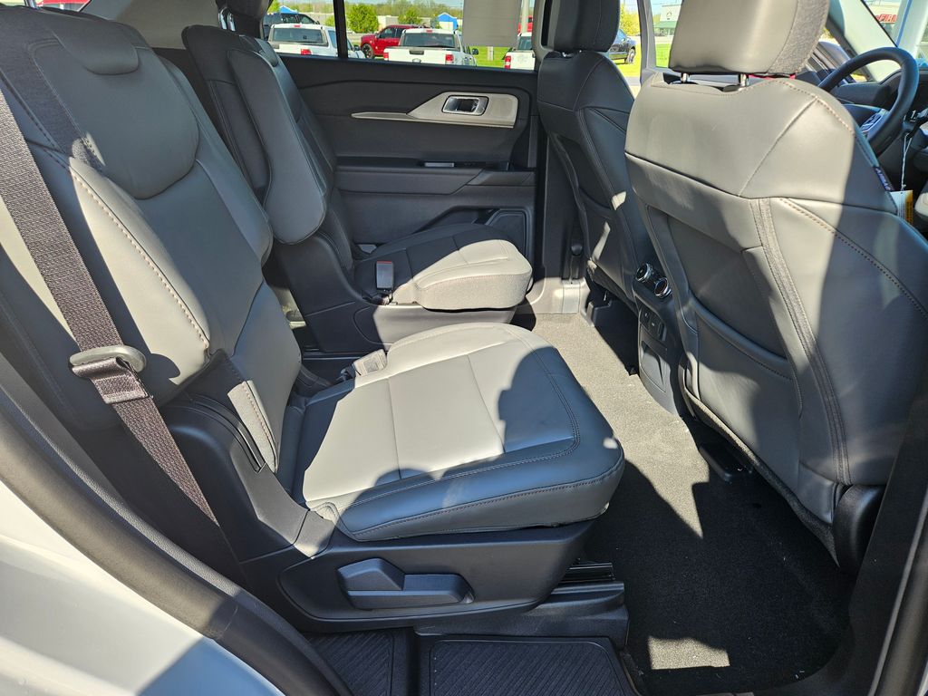 New 2026 Ford Explorer - photo 29