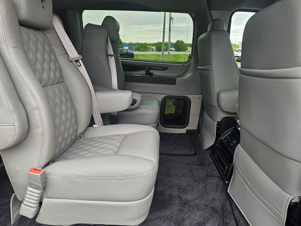 New 2026 Ford Transit 150 - photo 16