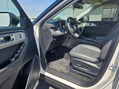 2026 Ford Explorer 4x4 SUV for sale #F2521 - photo 2