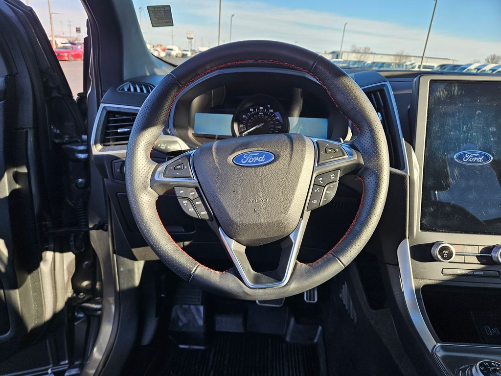 Used 2023 Ford Edge - photo 18
