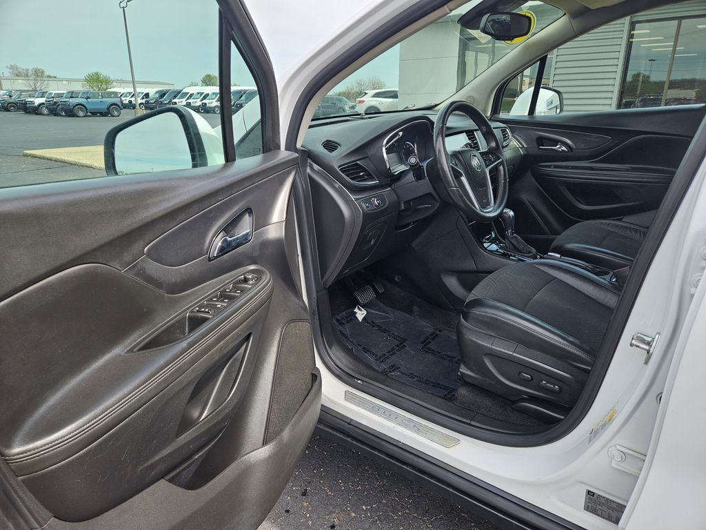 Used 2017 Buick Encore - photo 15