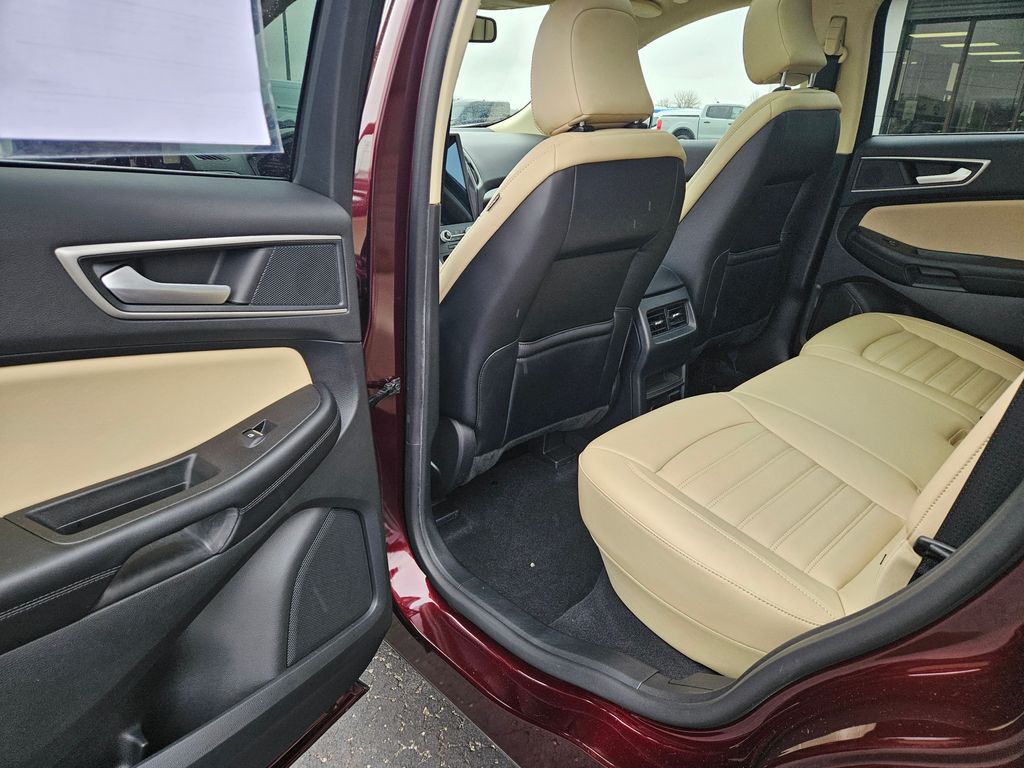 Used 2023 Ford Edge - photo 20