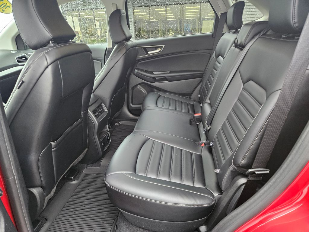 Used 2023 Ford Edge - photo 22