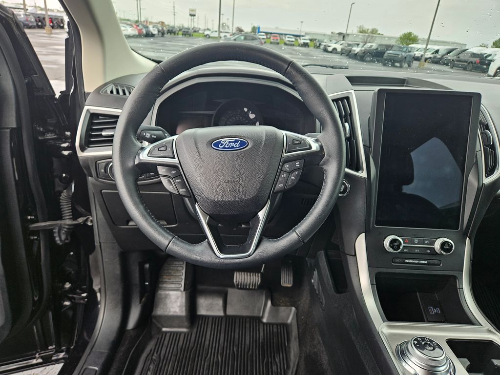 Used 2024 Ford Edge - photo 24