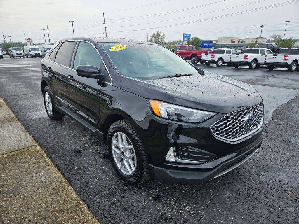 Used 2024 Ford Edge - photo 6
