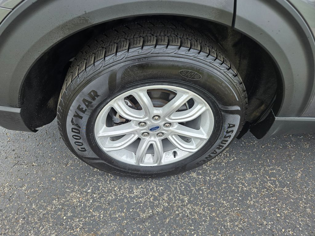 Used 2021 Ford Explorer - photo 13