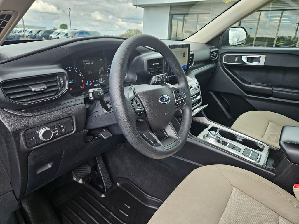 Used 2021 Ford Explorer - photo 17