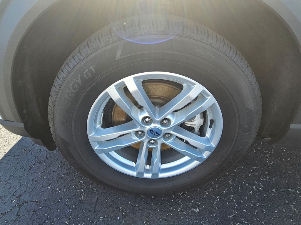 Used 2022 Ford Explorer - photo 11
