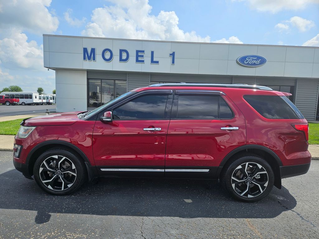 Used 2017 Ford Explorer - photo 1