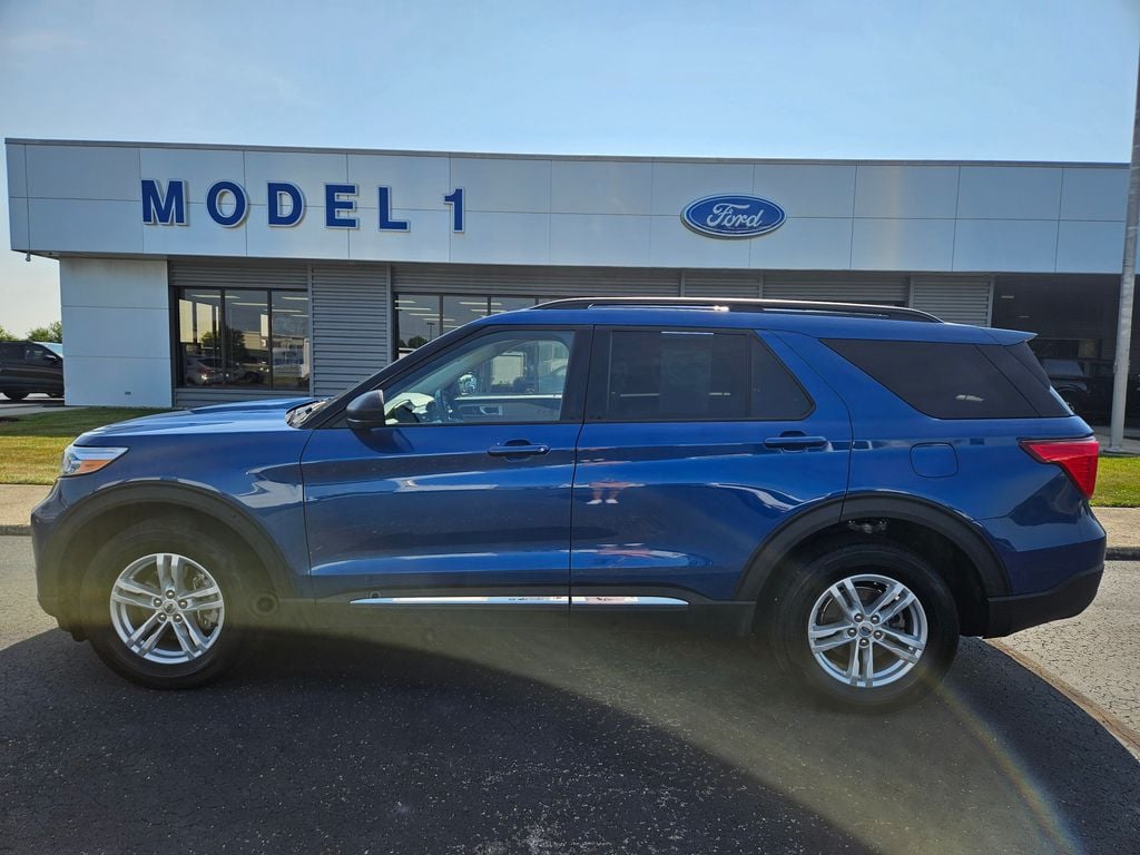 Used 2023 Ford Explorer - photo 1