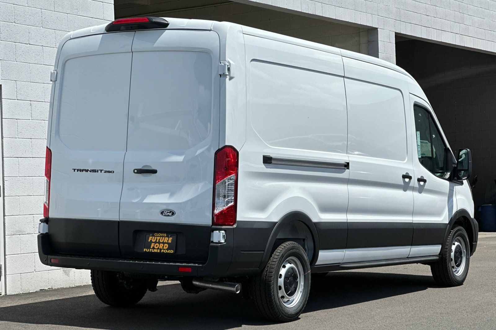 New 2026 Ford Transit 250 - photo 6
